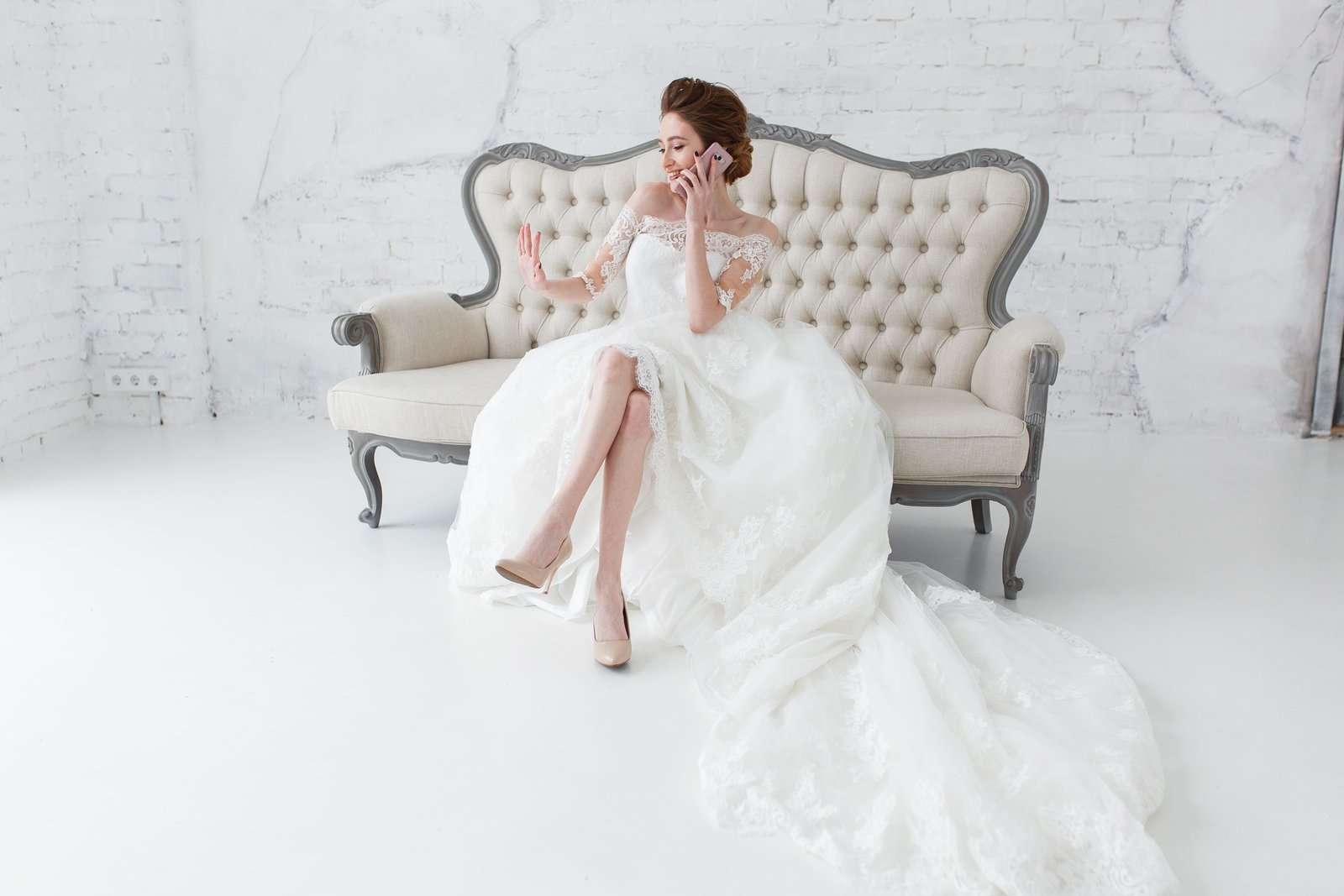 Confident without commitment